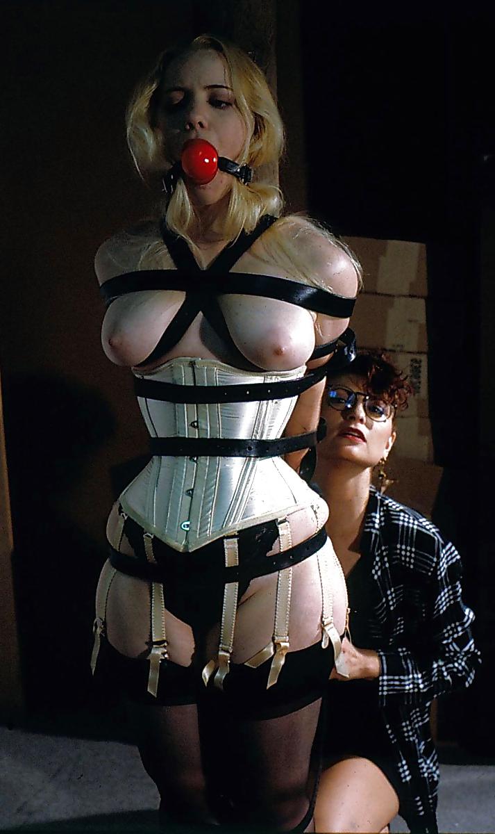 14P Bondage vintage 
