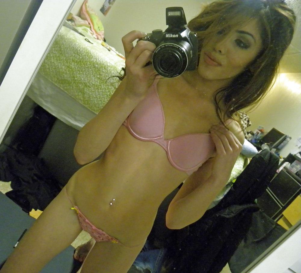 9P CORRINE-sexy spanish girl!!