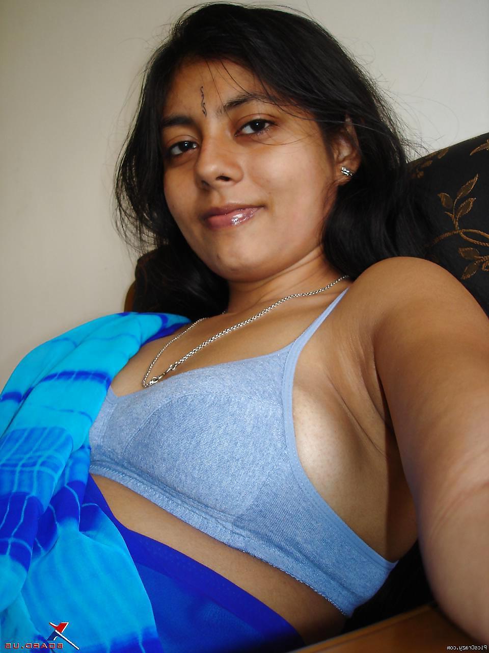 20P Indian nude12