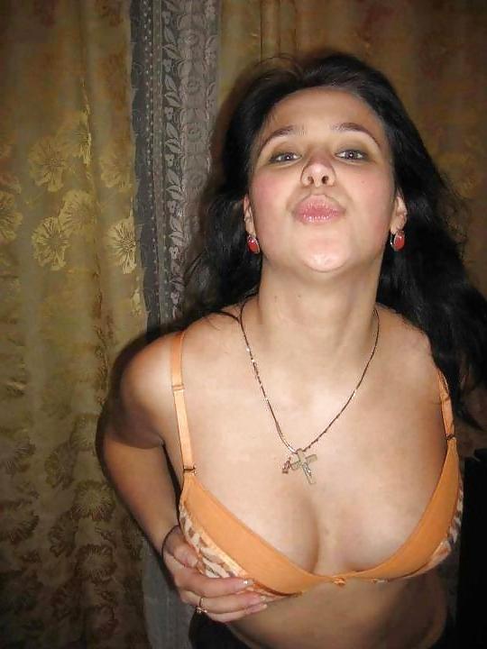 25P Bangladeshi and indian girl