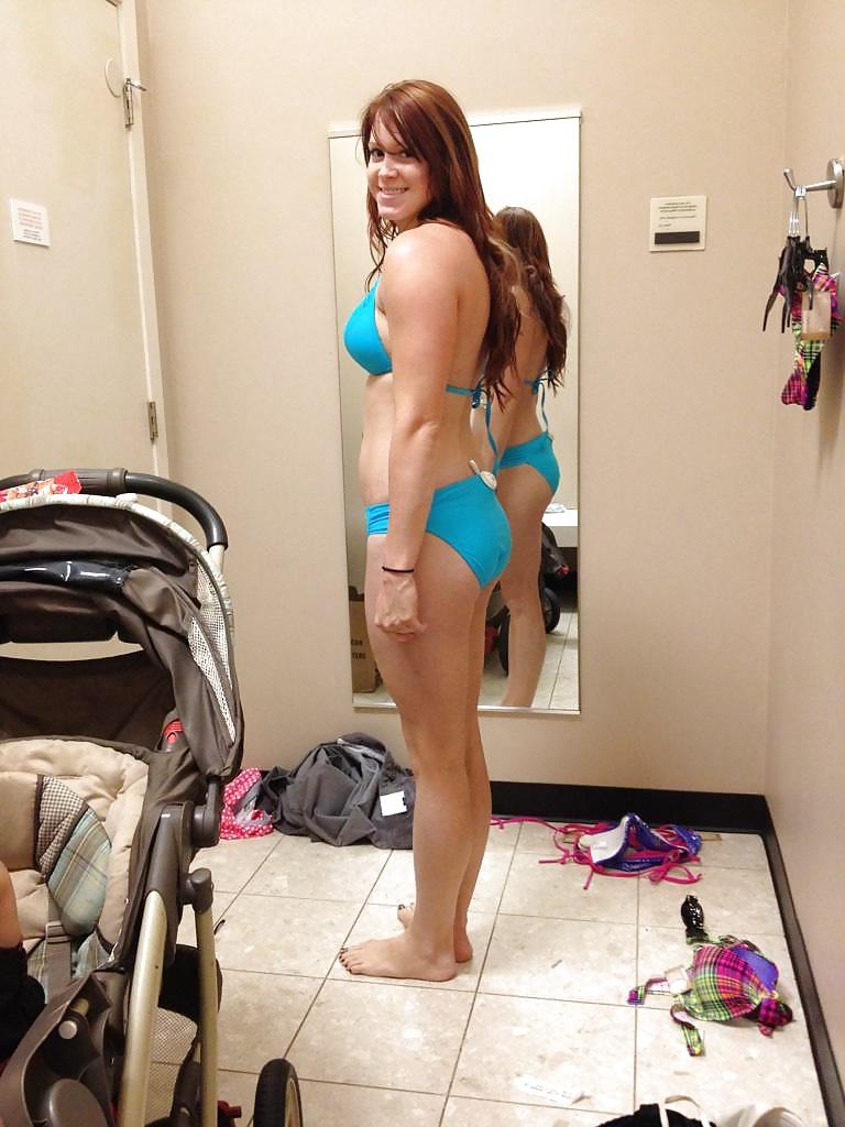 9P Redhead loves her husband