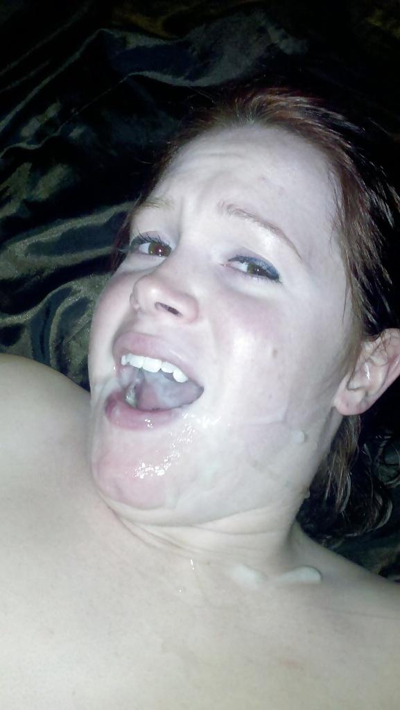 9P Redhead loves her husband
