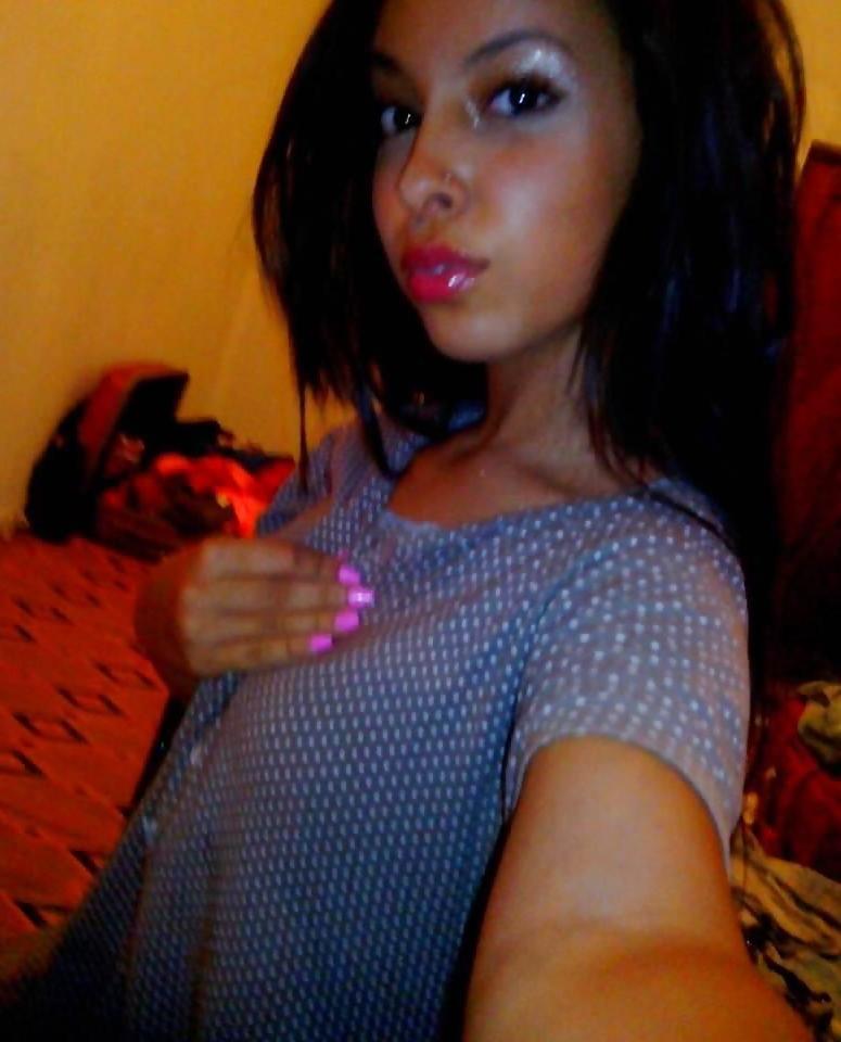 11P Nawal Bonne Beurette