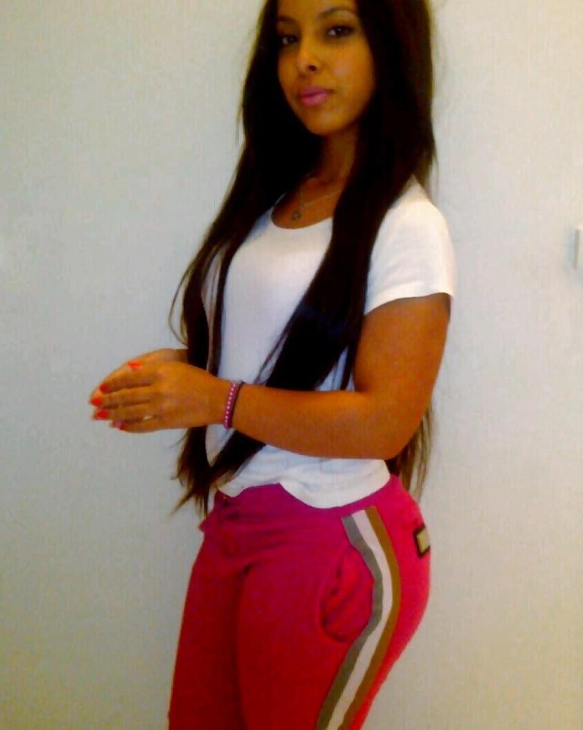 11P Nawal Bonne Beurette