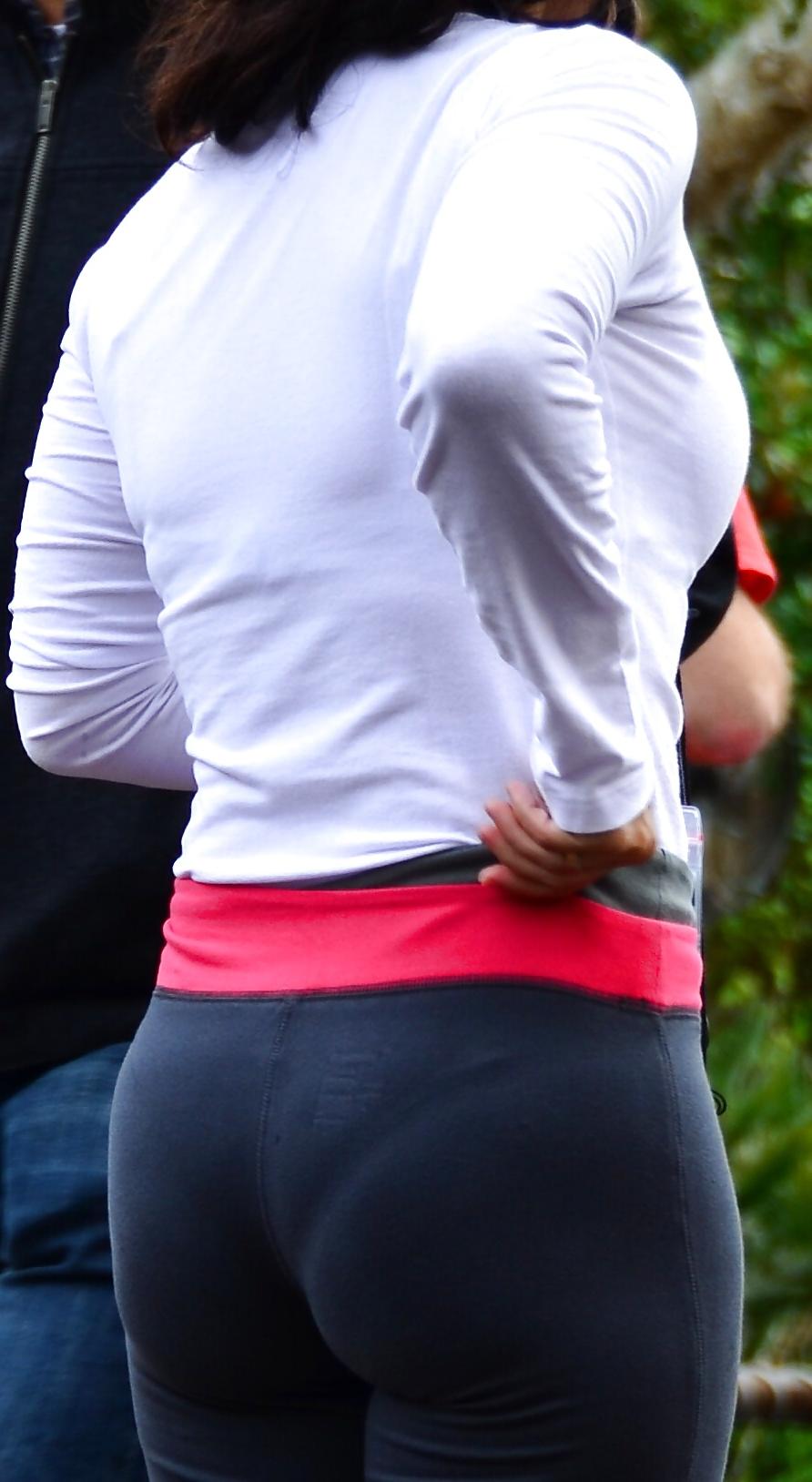 7P Tight Ass Spandex