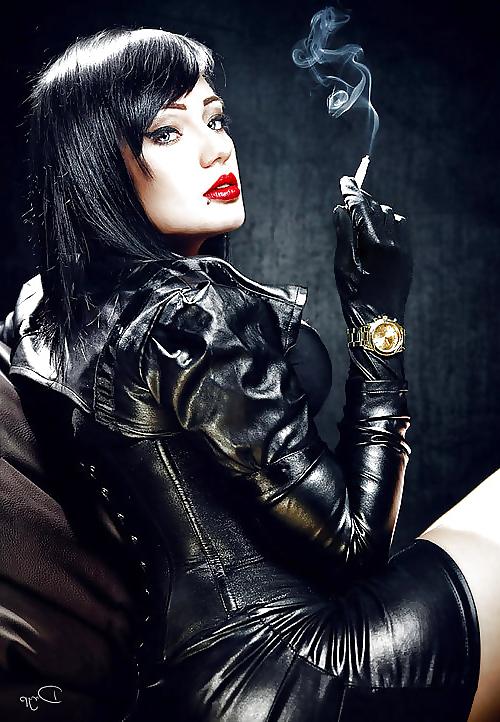25P Smoking obsessions (fetish)