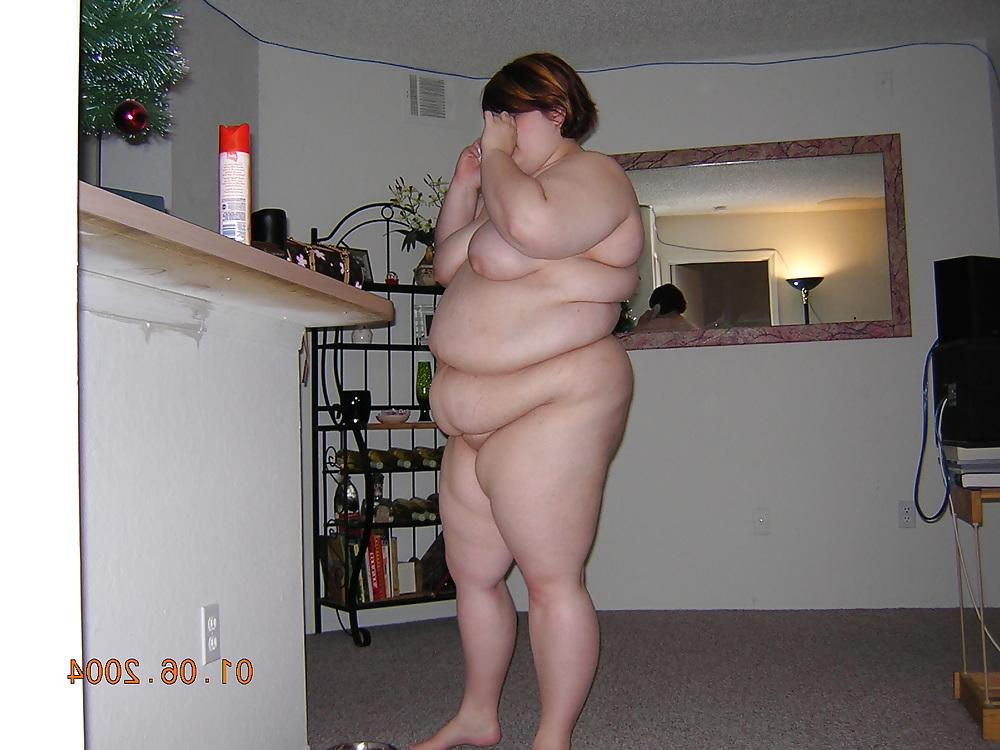 16P Chubby young girl masturbating - N. C. 