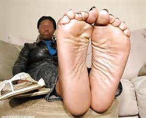 25P Ebony Feet