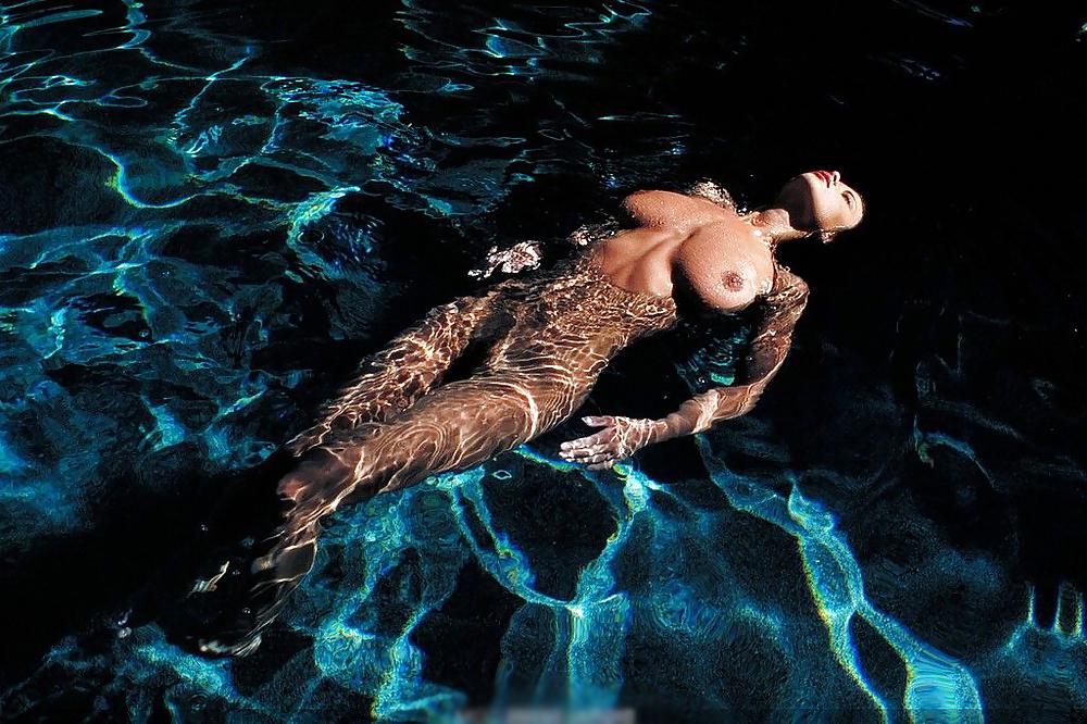25P Best of: Veronika Zemanova