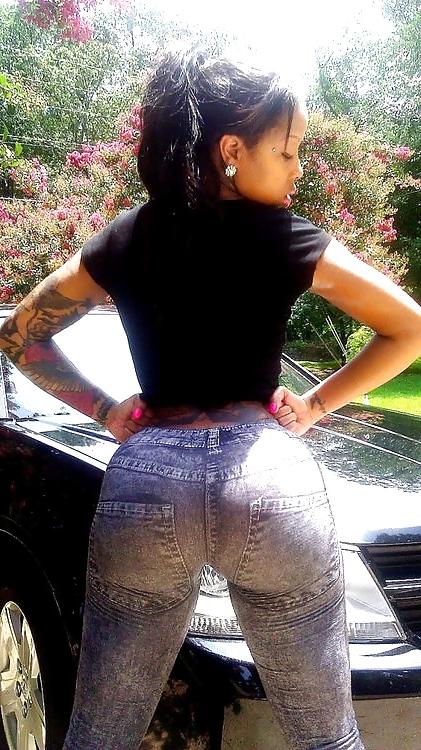24P Ebony Girl Mix