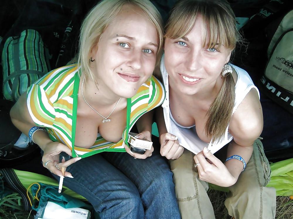 25P Beautiful Downblouse Babes 10 by TROC