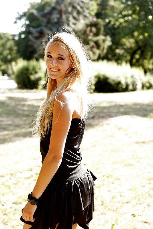 17P Beautiful Hungarian Teens