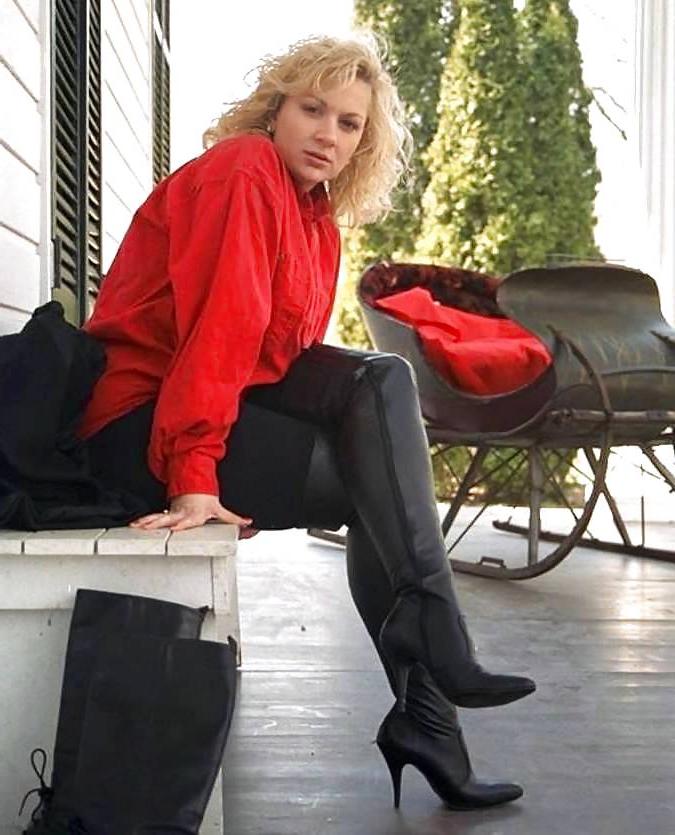25P Sexy Women in Boots #11