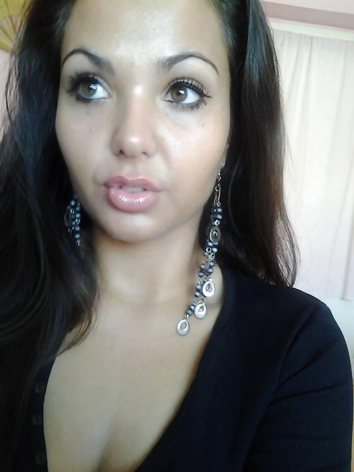 25P Hungarian girls, women (not nude) 04