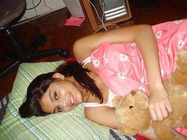 12P Beautiful Indian Girls 44(Non Porn)-- By Sanjh