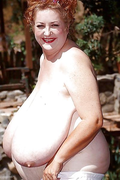 20P Esel loves... massive Boobs 04