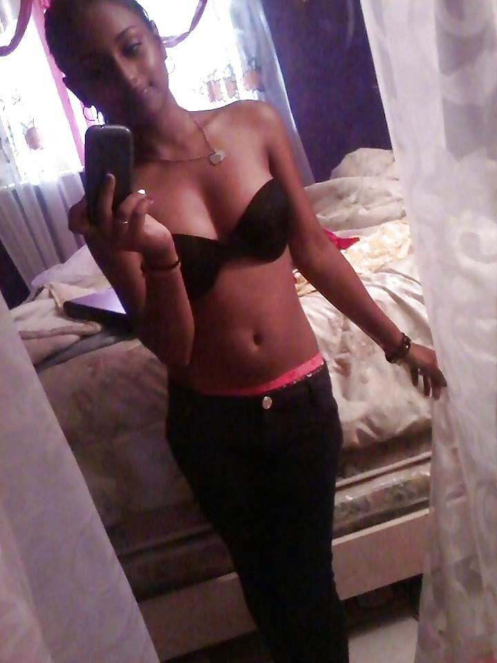 25P Indian sexy cuties
