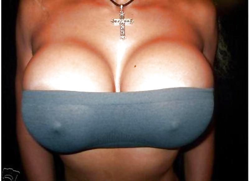 25P HUGE TITS