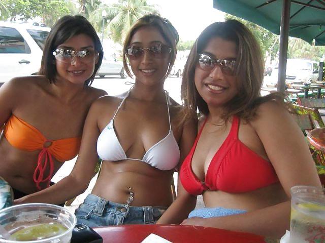 25P Indian Desi Babes Hot & Sexy Indians 
