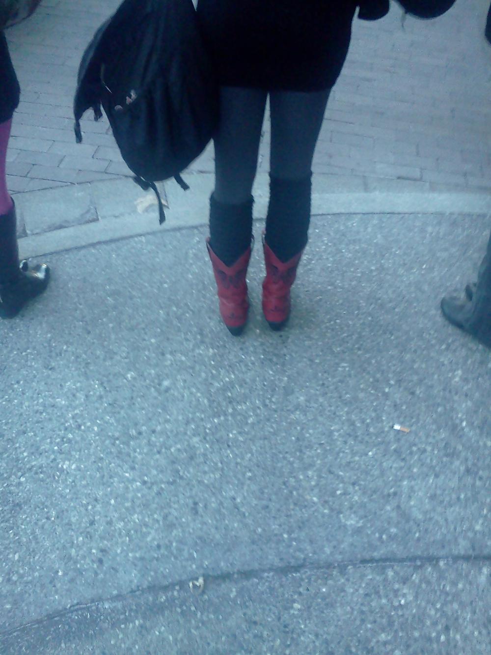12P Candid phone pics 117