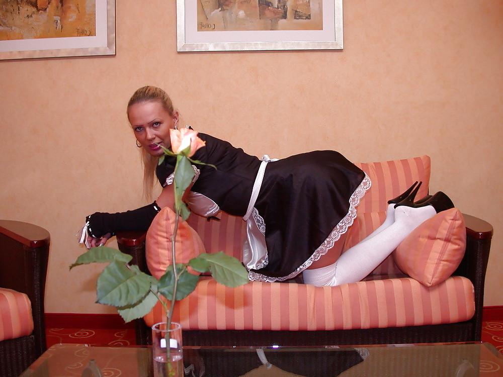 25P Slutty Maid