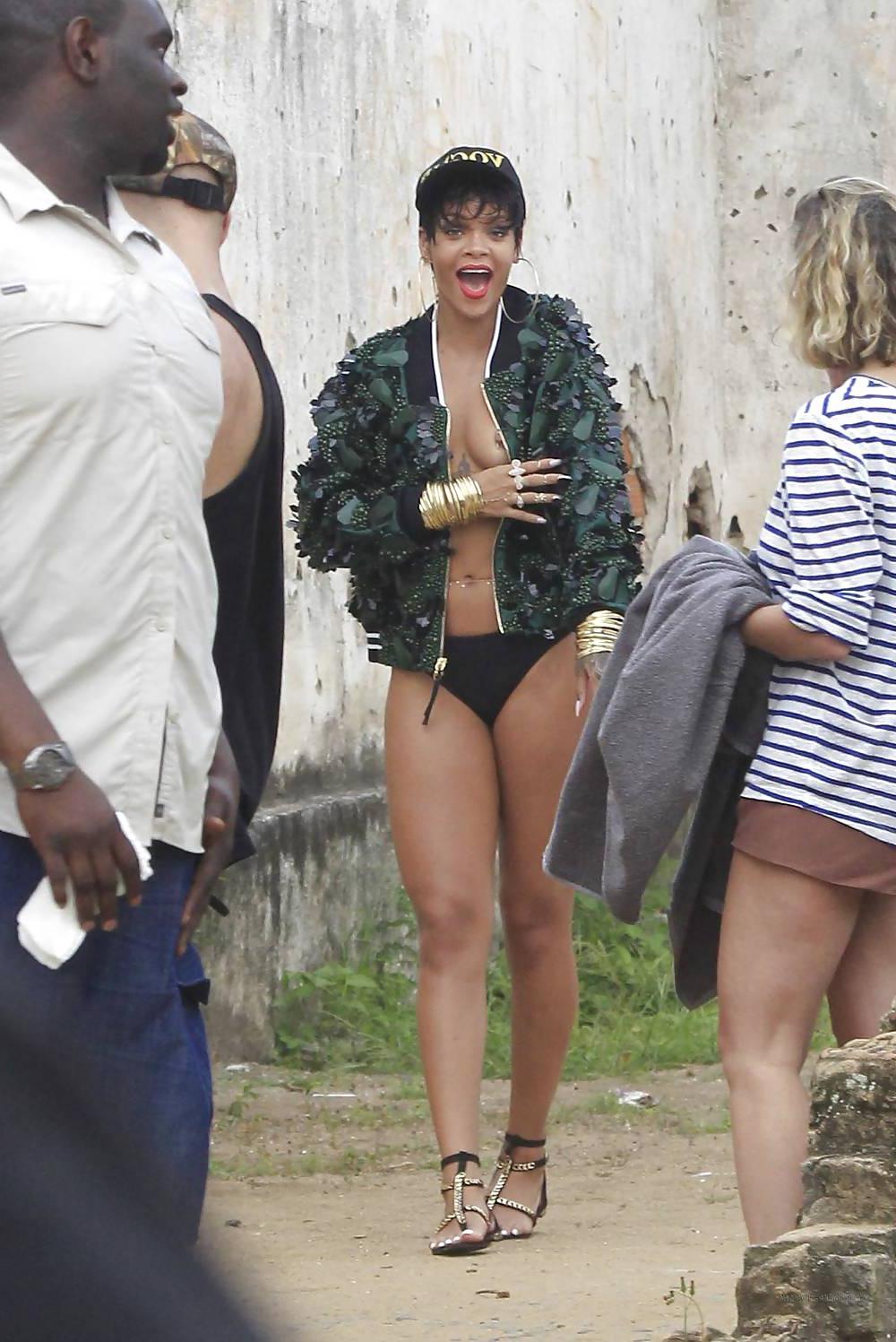 6P Rihanna Photoshoot for Vogue Brazil