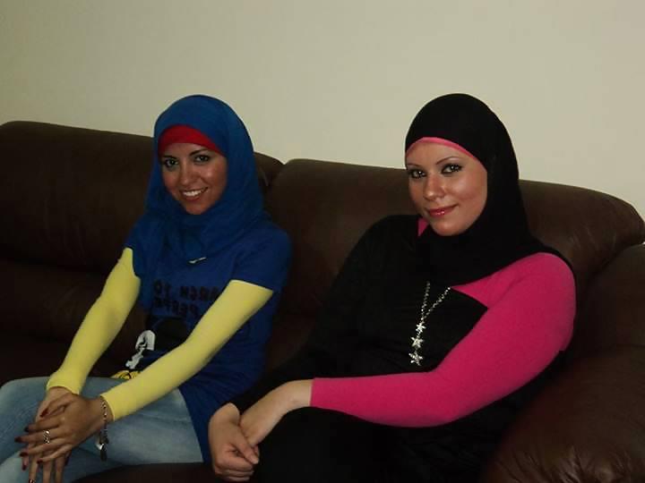 25P Arab Egyptian Big Tits 