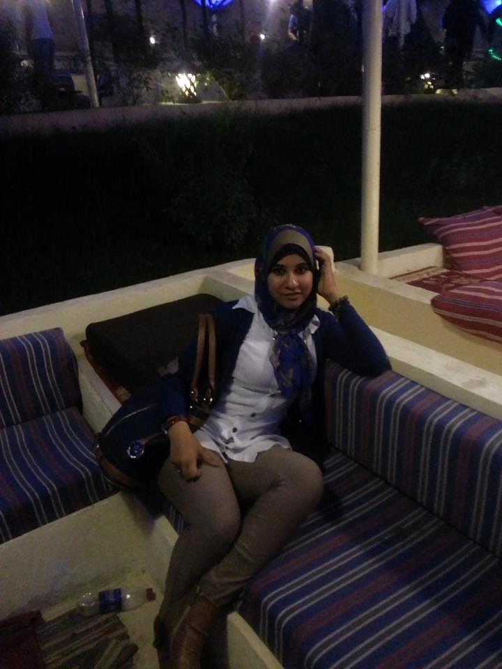 25P Arab Egyptian Big Tits 