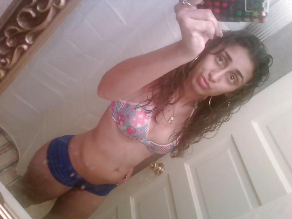 9P Hot arab beurette girl imane posing nude