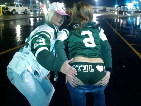 25P Sport Teams with Hotter Fans then team records