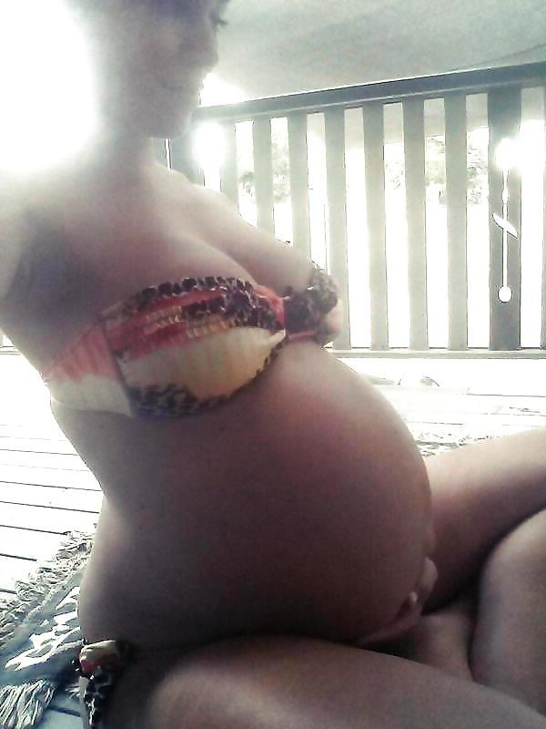 25P Preggo Babes