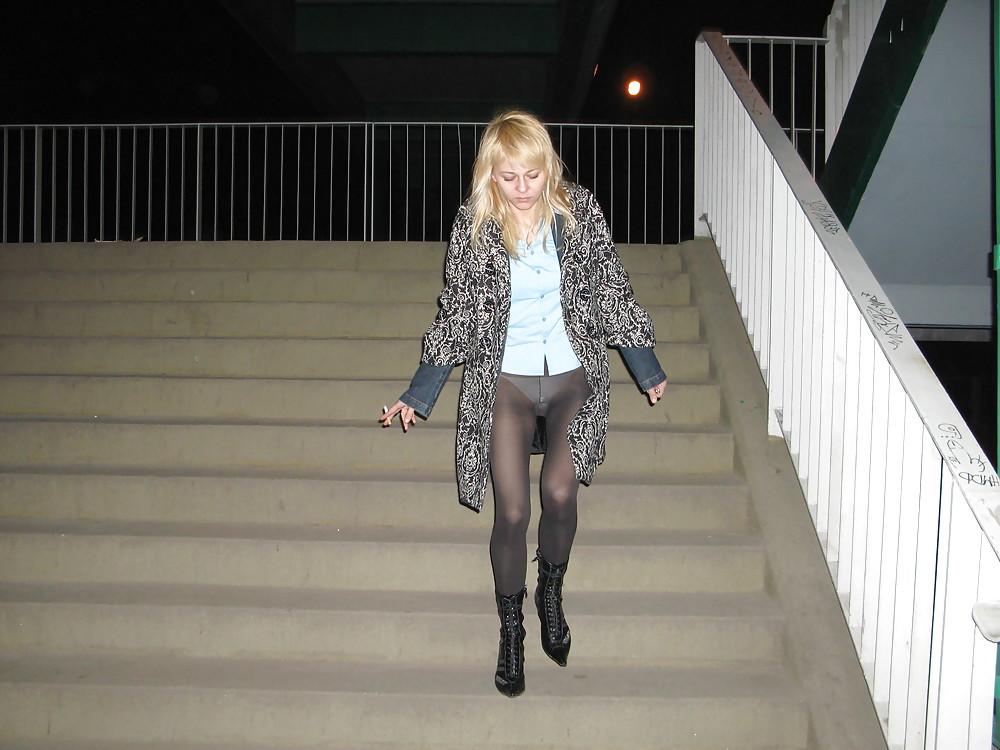 17P Babes in pantyhose-going for a walk.