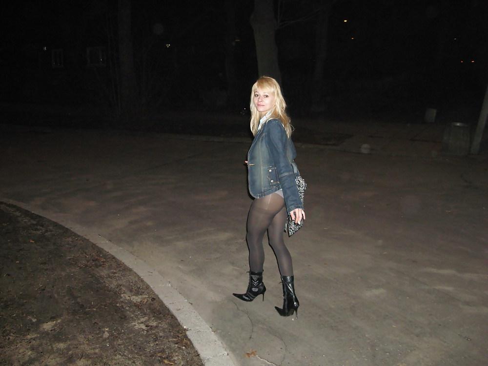 17P Babes in pantyhose-going for a walk.