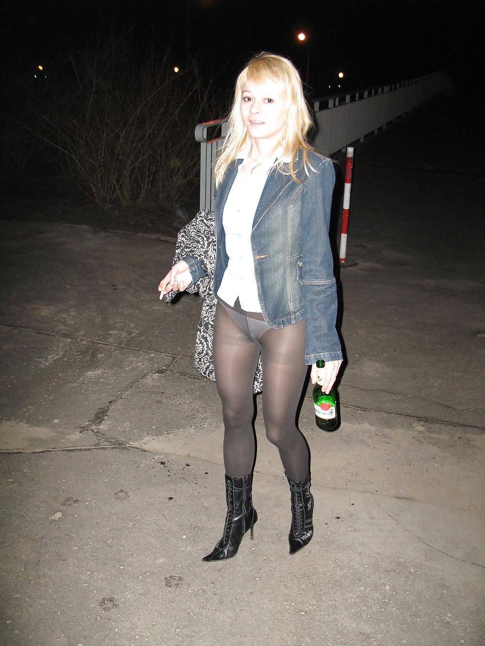17P Babes in pantyhose-going for a walk.