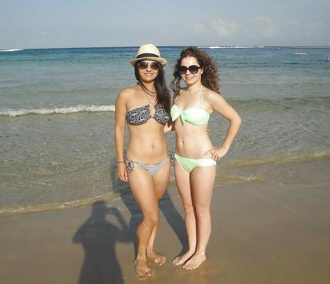 20P FB Creepin: Sara (Persian)