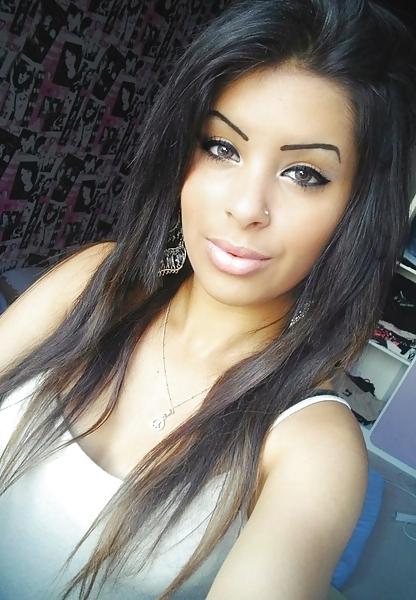 25P Amel Beurette Trop Bonne
