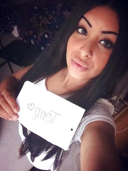 25P Amel Beurette Trop Bonne