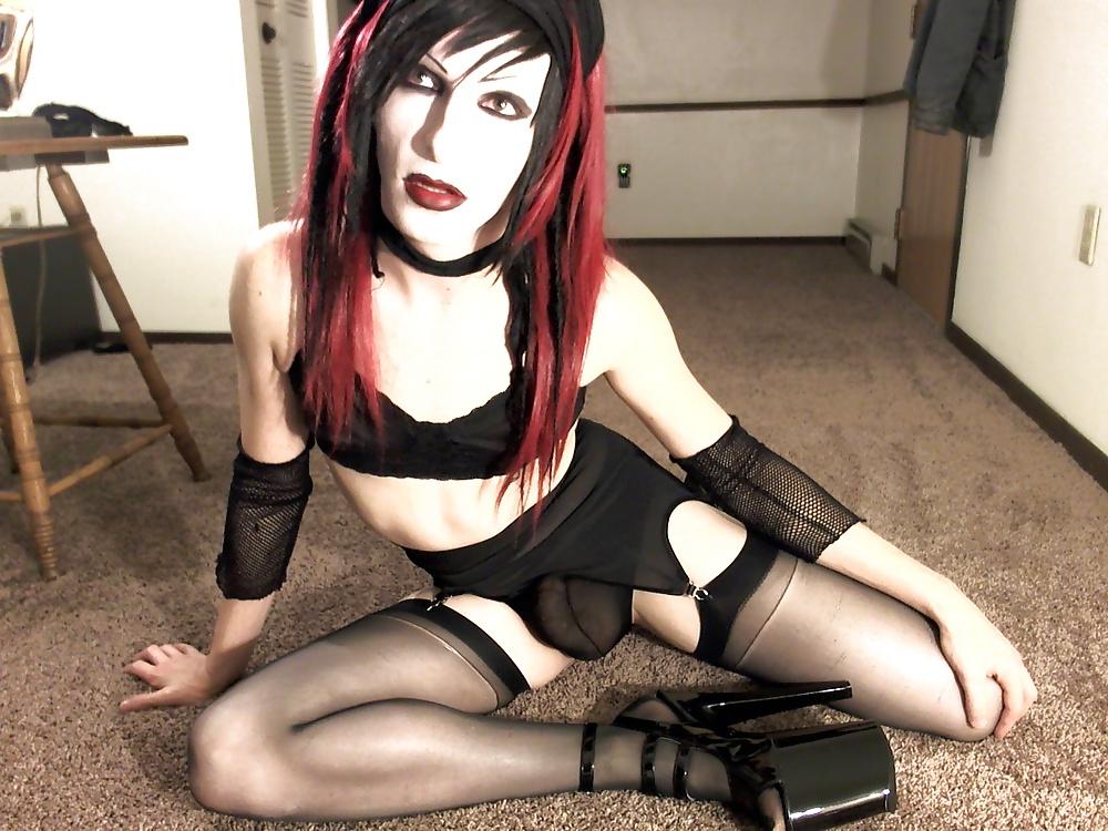 19P A couple webcam snips