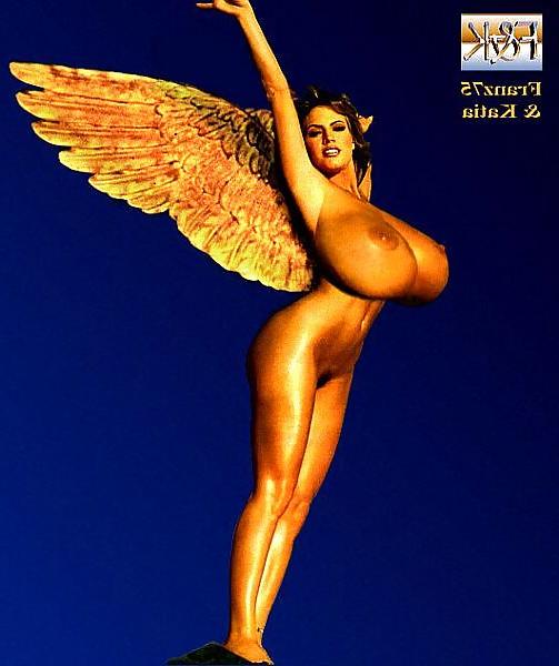 25P GROßE TITTEN-MORPHING 02 C5M
