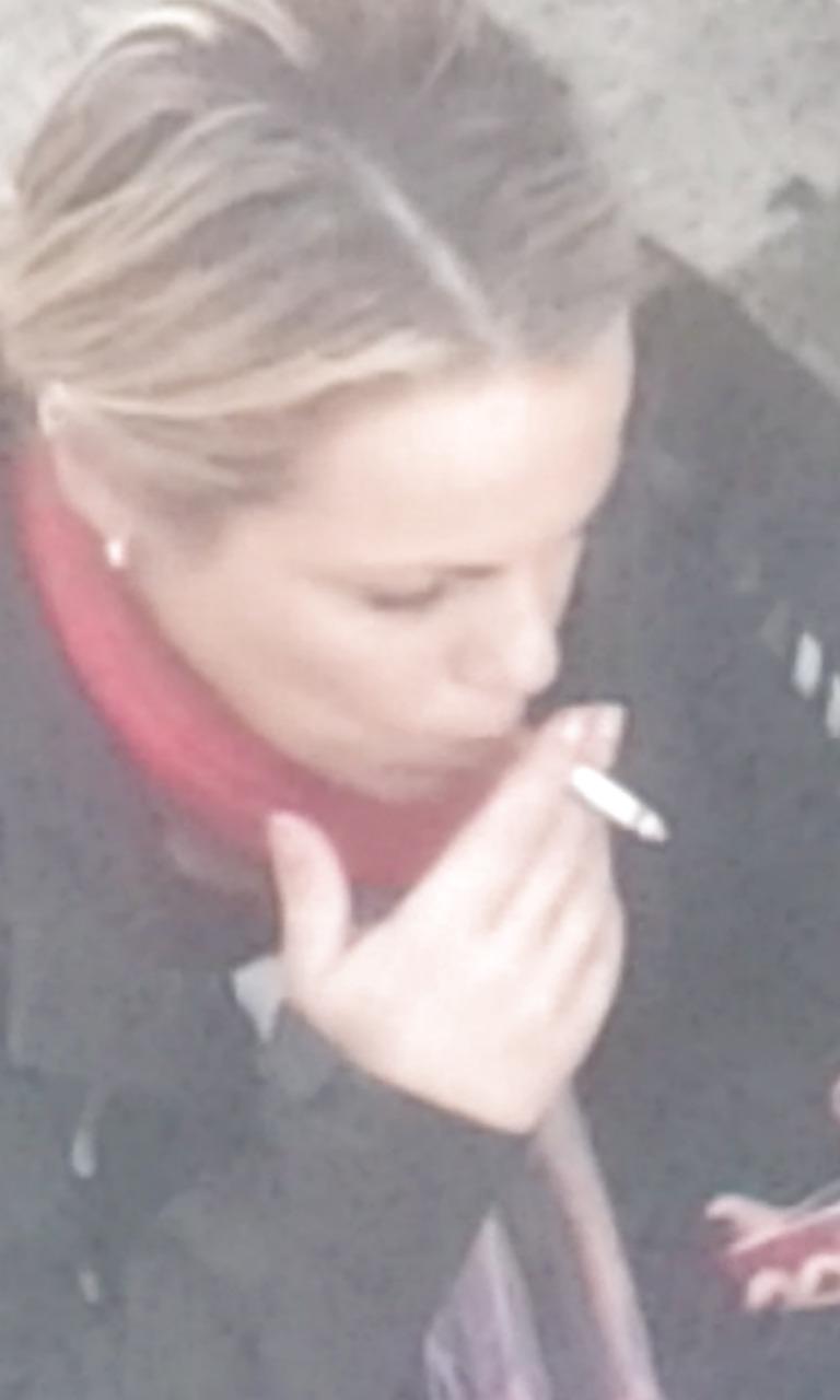 25P Winter Time Smoking