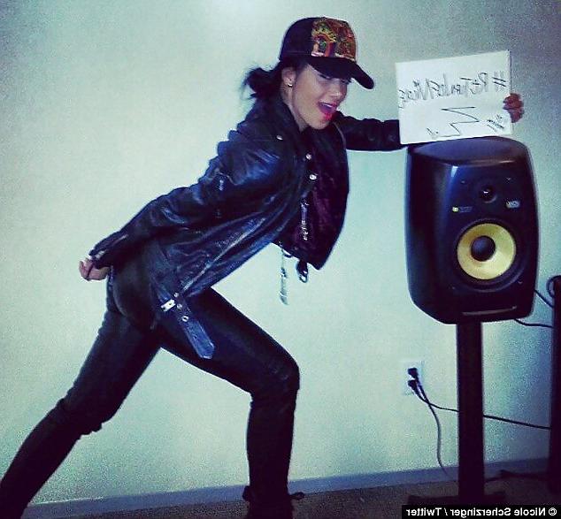 5P Some treats for butts addicts: Nicole Scherzinger photoshoot