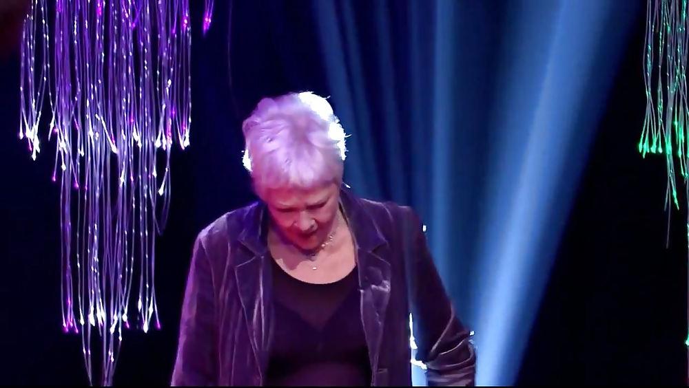 19P Judi Dench Huge Tits (See Thu Top)!!
