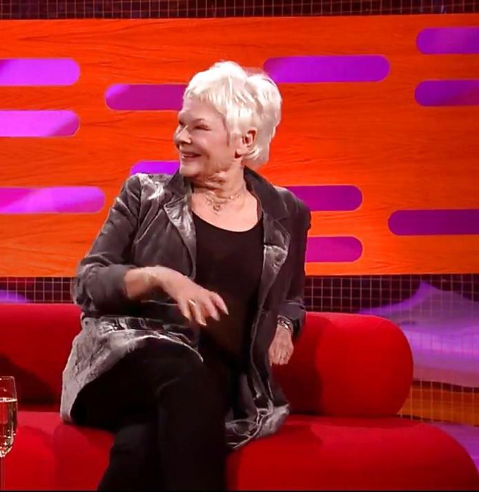 19P Judi Dench Huge Tits (See Thu Top)!!