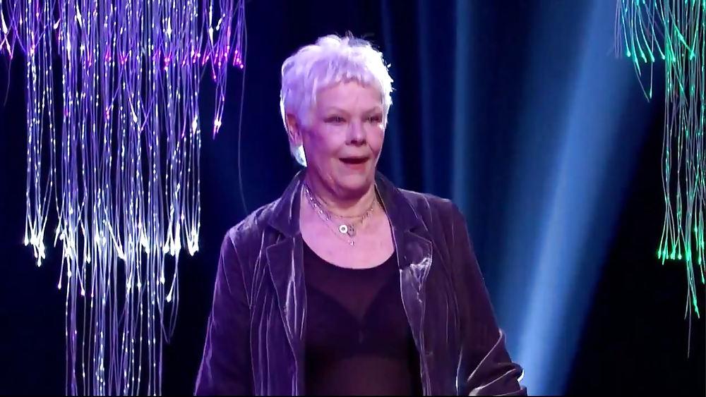 19P Judi Dench Huge Tits (See Thu Top)!!