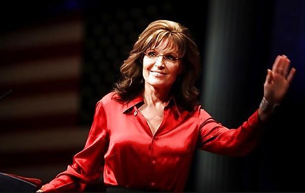 25P SEXY MILF SARAH PALIN - SOME REAL AND SOME FAKE 