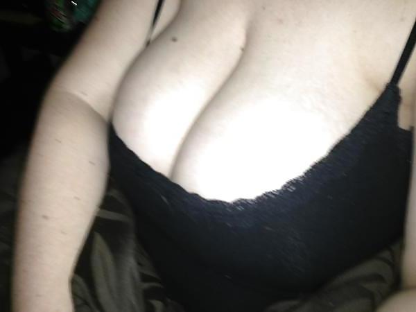 25P Huge Tits, Tight Tops 47