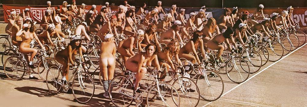 25P Sexy Girls & Bicycle