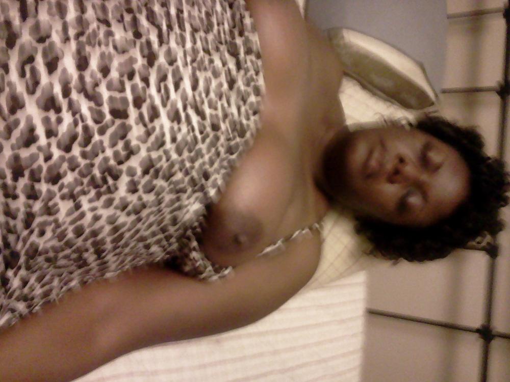 14P Ebony wife's New Years Eve