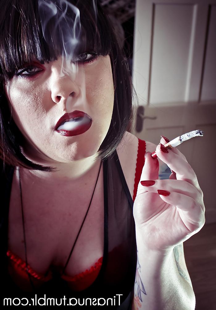 15P Tina Snua Smoking Cork Tipped Cigarettes