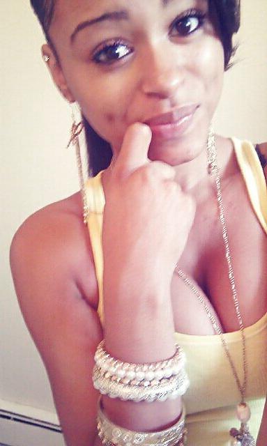 25P Amateur Black Girls 74
